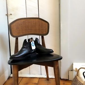 NWT Zara Leather Black Chelsea Boots Sz 37/6.5